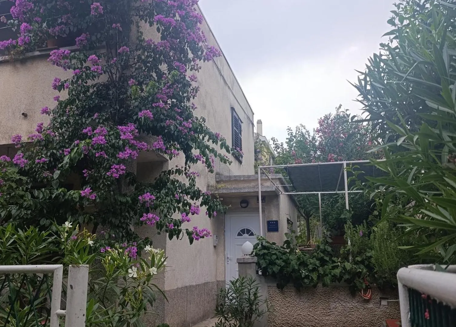 Apartment Marta - Free Parking! سبليت